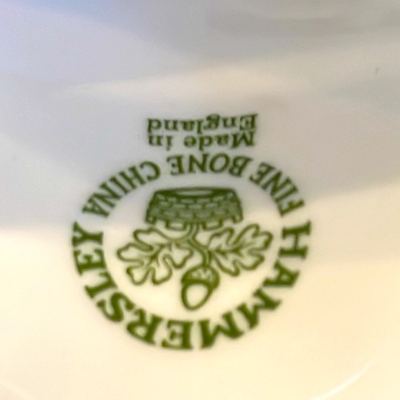 🎩VINTAGE🎩HAMMERSLEY,FINE BONE CHINA,CHRISTMAS BELL MADE IN ENGLAND VINTAGE EUC - Picture 8 of 10